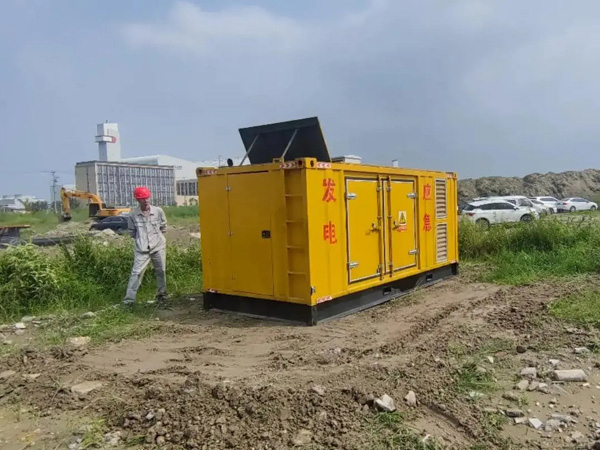 江阳冬季低温环境下，发电机组启动电瓶的容量需求是否会增加？